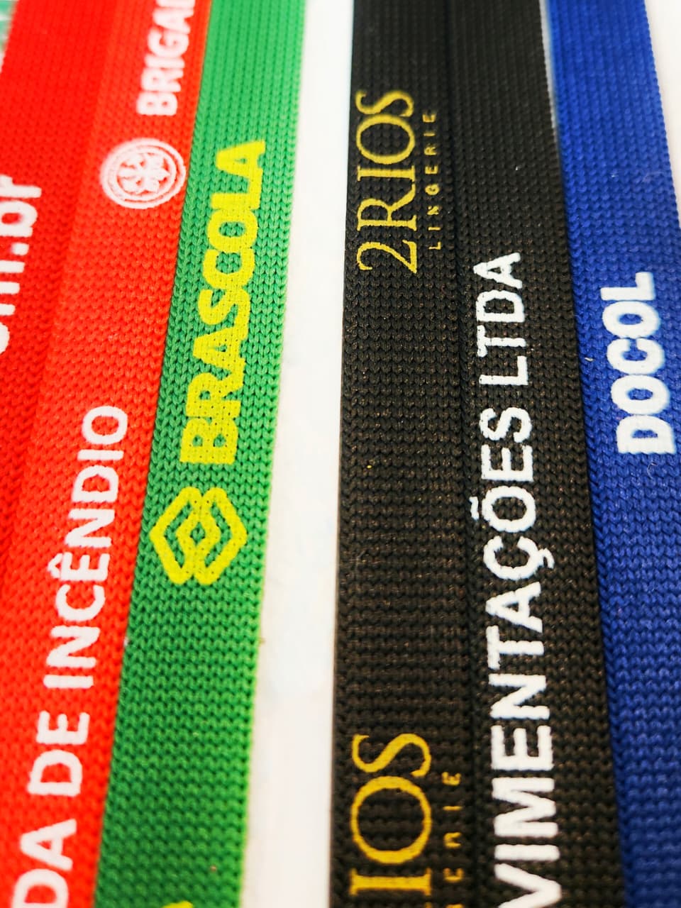 Cordão silk para crachá - Imagem 5